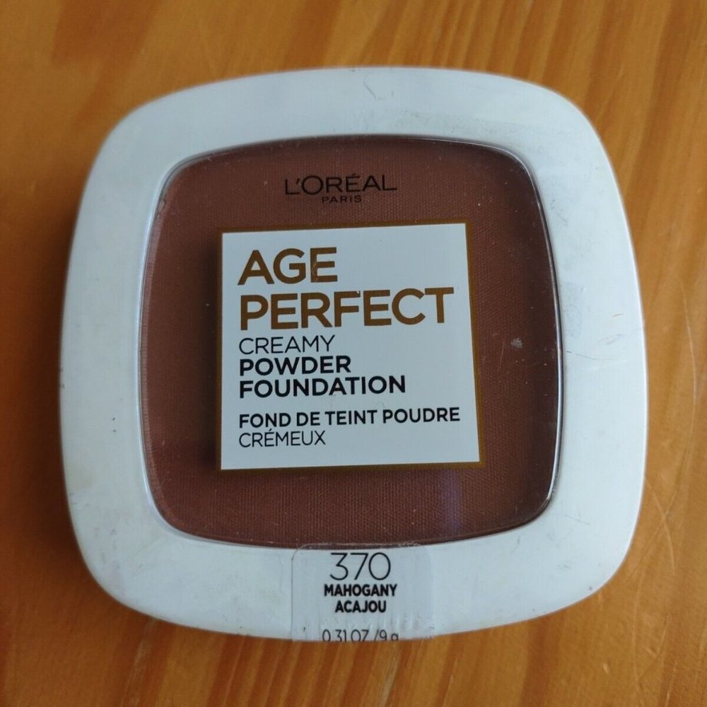 L'Oreal Paris Age Perfect Creamy Powder Foundation Compact, 370 Mahogany